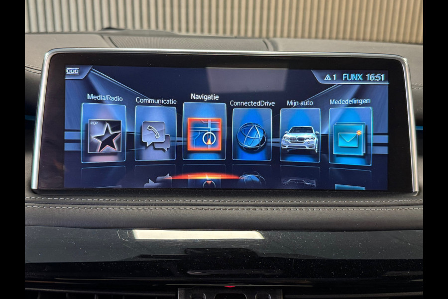 BMW X5 X5M AUT. PANORAMADAK CAMERA LEDER HEAD-UP STOELVERWARMING PDC CRUISE AIRCO MEMORY KEYLESS-GO