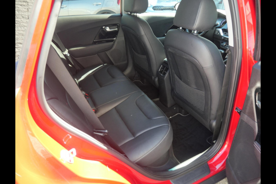 Kia Niro 1.6 GDi PHEV DynamicPlusLine | Cruise | Clima | Carplay | Camera | Stoel-stuurverwarming | keyless | Trekhaak |