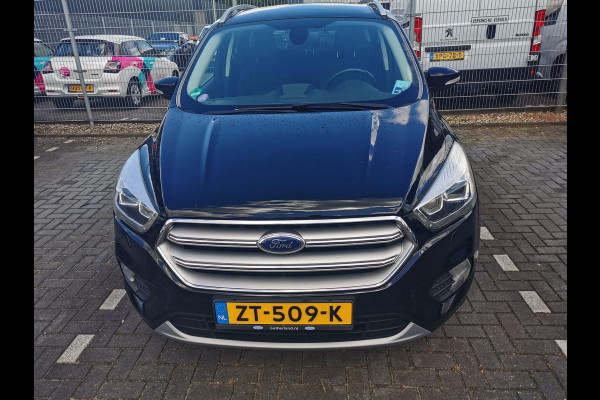 Ford Kuga 1.5 EcoBoost 182 PK Titanium 4WD Automaat | Trekhaak | Winterpack | Navigatie | Camera | Climate Control | Cruise Control | PDC V + A