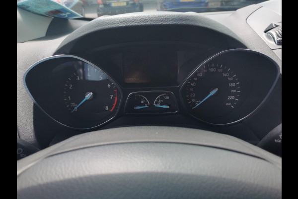 Ford Kuga 1.5 EcoBoost 182 PK Titanium 4WD Automaat | Trekhaak | Winterpack | Navigatie | Camera | Climate Control | Cruise Control | PDC V + A