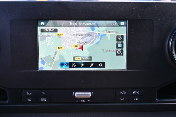 Mercedes-Benz Sprinter 319 CDI 3.0 V6 L2H2 3500 kg Trekhaak, Standkachel, MBUX navigatie en camera, Geveerde stoelen