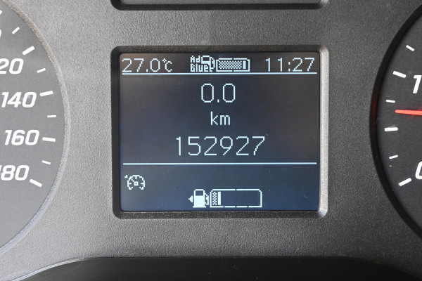 Mercedes-Benz Sprinter 319 CDI 3.0 V6 L2H2 3500 kg Trekhaak, Standkachel, MBUX navigatie en camera, Geveerde stoelen
