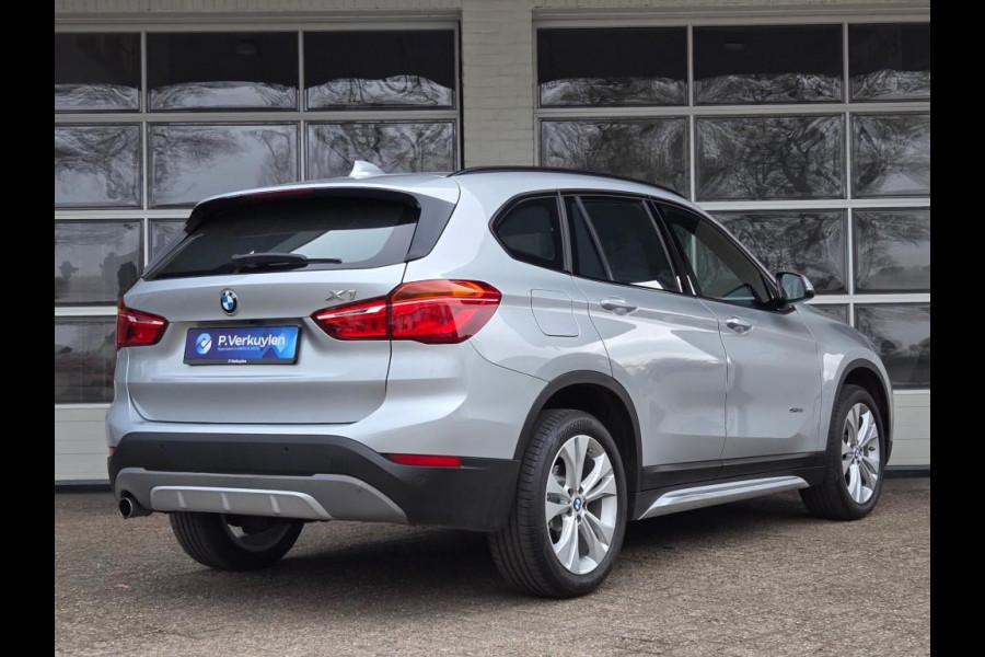 BMW X1 SDRIVE18I SPORTLINE | SPORTSTOELEN | NAVIGATIE | CAMERA | ELEKTR. KOFFERKLEP |