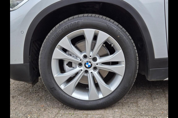 BMW X1 SDRIVE18I SPORTLINE | SPORTSTOELEN | NAVIGATIE | CAMERA | ELEKTR. KOFFERKLEP |