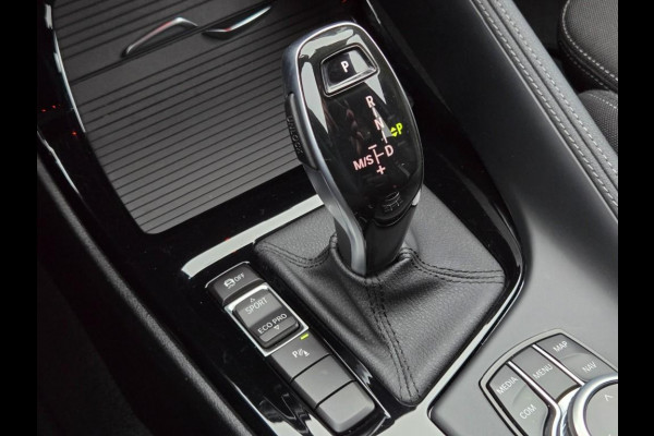 BMW X1 SDRIVE18I SPORTLINE | SPORTSTOELEN | NAVIGATIE | CAMERA | ELEKTR. KOFFERKLEP |