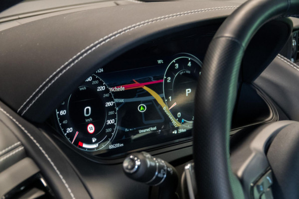 Jaguar F-Type P575 AWD R 75 *Panorama / Stoelventilatie / Sport-uitlaat / Meridian / Memory*