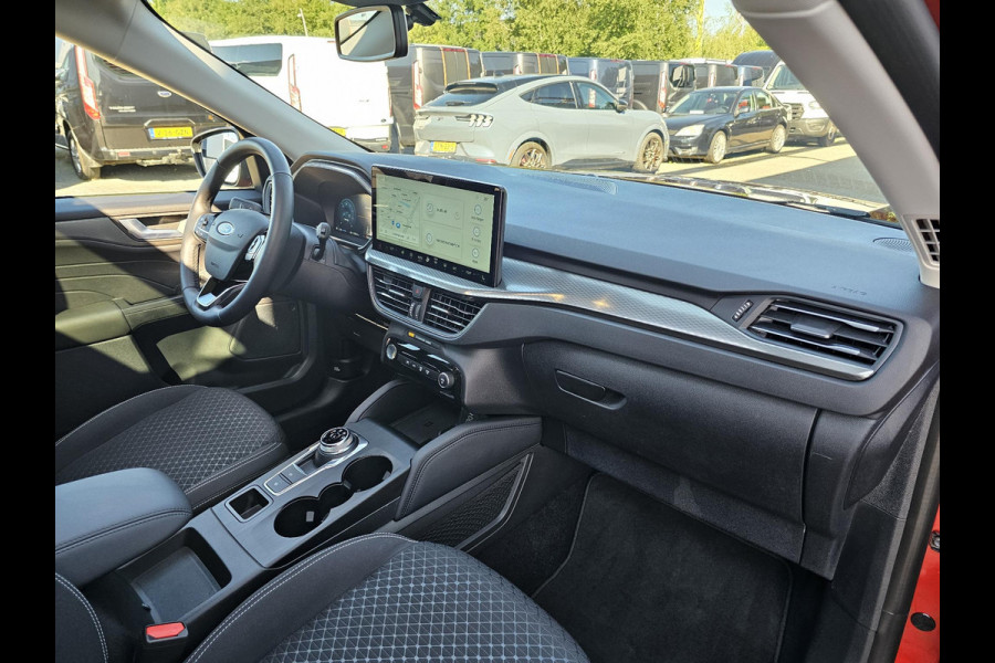 Ford Kuga 2.5 PHEV Titanium Nieuw model!| Panoramadak | Adaptive cruise control | Winter Pack | 2.100 kg trekgewicht