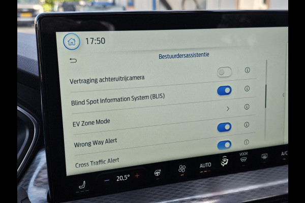 Ford Kuga 2.5 PHEV Titanium Nieuw model!| Panoramadak | Adaptive cruise control | Winter Pack | 2.100 kg trekgewicht