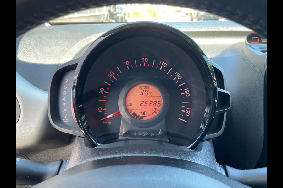 Citroën C1 1.0 e-VTi Airscape Shine / Open Dak / Camera