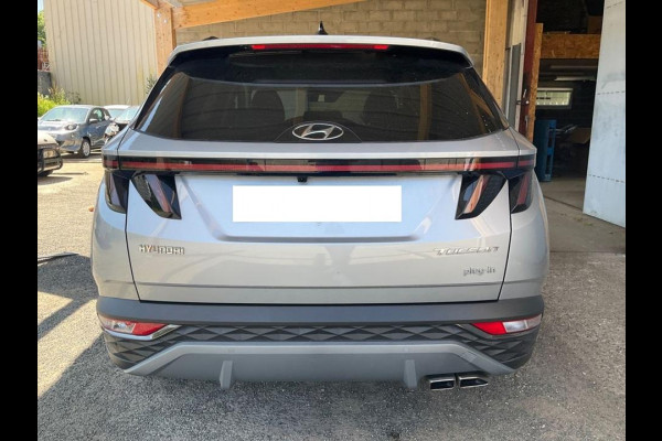 Hyundai Tucson 1.6 T-GDI PHEV Premium Sky 4WD Panoramadak | 4WD | Stoelverwarming | Stoelventilatie | Lederen bekleding |