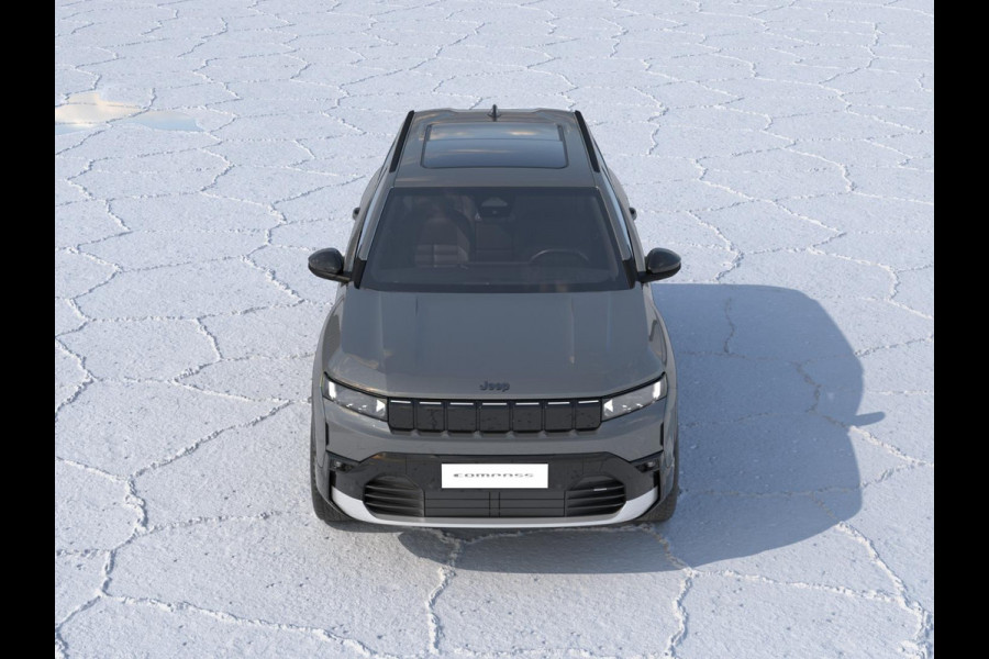 Jeep Compass First Edition 74 kWh | Adapt. Cruise | Camera | Carplay | 20" | Elektr. A-Klep | Navi | Winter Pack | Schuif/Kanteldak | Premium Pack | Warmtepomp