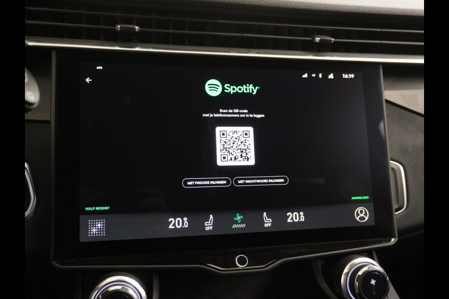 Lynk & Co 01 1.5 PHEV AUT-7 261pk Pano-Schuif-K-dak 20" 360°Camera Apple Carplay Android Auto Adaptive-Cr NaviPdc-a+v Ecc Keyless Led M-BuxPl Elek.Memory.Stoel File assistent Dodehoek detector Elektrisch bedienbare achterklep Rijstrooksensor Wifi Verkeersbord detectie 425Nm koppel 3,7kw laadvermogen A-label Euro 6 Hybride Benzine / Elektrisch rijden tot ca 69km  1800kg trekvermogen