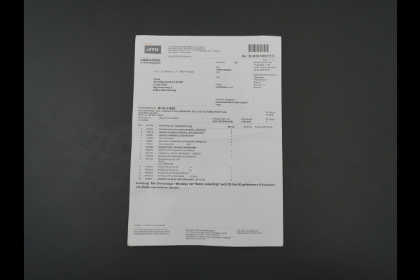 Lynk & Co 01 1.5 PHEV AUT-7 261pk Pano-Schuif-K-dak 20" 360°Camera Apple Carplay Android Auto Adaptive-Cr NaviPdc-a+v Ecc Keyless Led M-BuxPl Elek.Memory.Stoel File assistent Dodehoek detector Elektrisch bedienbare achterklep Rijstrooksensor Wifi Verkeersbord detectie 425Nm koppel 3,7kw laadvermogen A-label Euro 6 Hybride Benzine / Elektrisch rijden tot ca 69km  1800kg trekvermogen