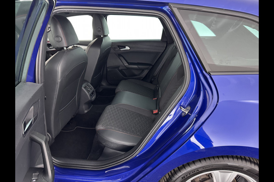 Seat Leon Sportstourer 1.5 eTSI FR Launch Edition Aut. *FULL-LED | DIGI-COCKPIT | NAVI-FULLMAP | SPORT-SEATS | HEATED-SEATS | AMBIENT-LIGHT | CAMERA | ECC | PDC | CRUISE | 17''ALU*