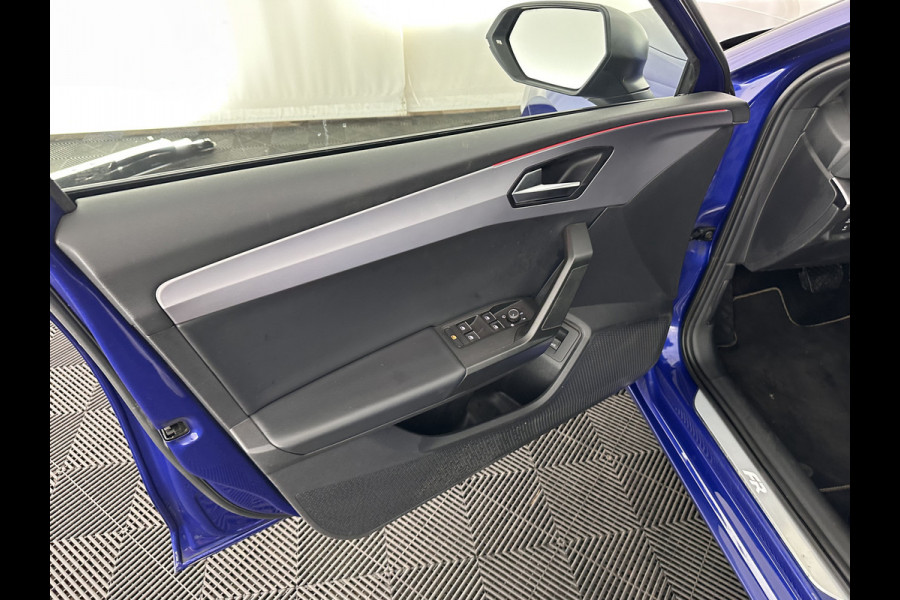Seat Leon Sportstourer 1.5 eTSI FR Launch Edition Aut. *FULL-LED | DIGI-COCKPIT | NAVI-FULLMAP | SPORT-SEATS | HEATED-SEATS | AMBIENT-LIGHT | CAMERA | ECC | PDC | CRUISE | 17''ALU*
