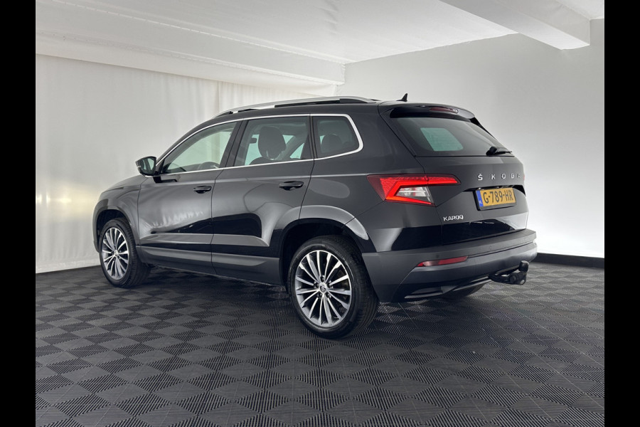 Škoda Karoq 1.5 TSI ACT Business Edition Aut. *PANO | 1/2LEATHER | FULL-LED | NAVI-FULLMAP | KEYLESS | COMFORT-SEATS | CAMERA | DAB+ | ECC | PDC | CRUISE | 18''ALU | TOWBAR*