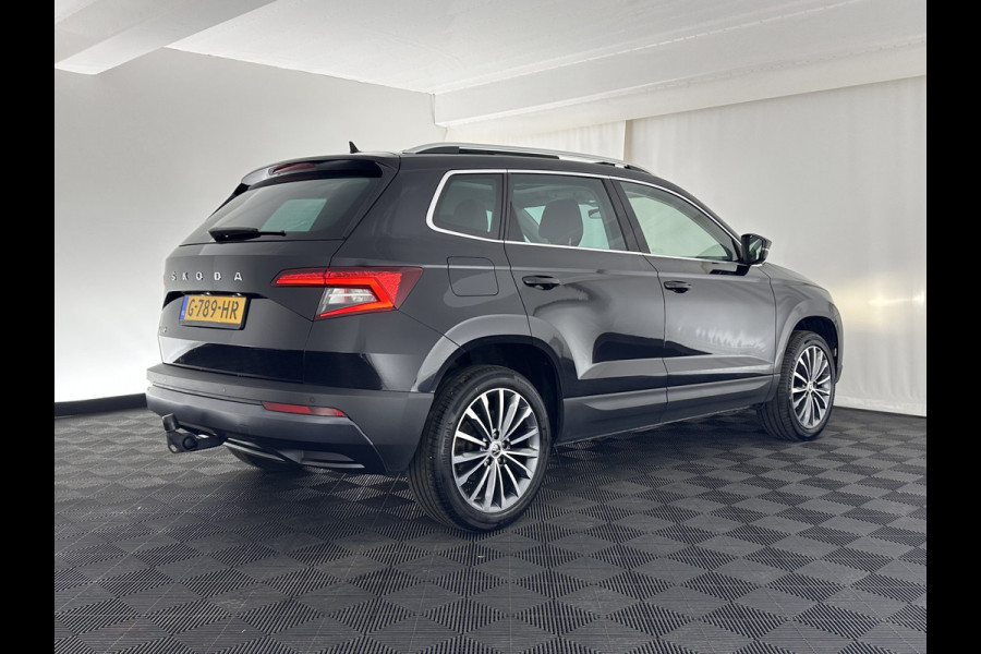 Škoda Karoq 1.5 TSI ACT Business Edition Aut. *PANO | 1/2LEATHER | FULL-LED | NAVI-FULLMAP | KEYLESS | COMFORT-SEATS | CAMERA | DAB+ | ECC | PDC | CRUISE | 18''ALU | TOWBAR*