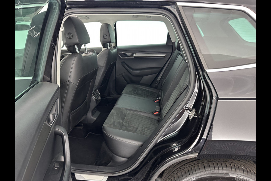 Škoda Karoq 1.5 TSI ACT Business Edition Aut. *PANO | 1/2LEATHER | FULL-LED | NAVI-FULLMAP | KEYLESS | COMFORT-SEATS | CAMERA | DAB+ | ECC | PDC | CRUISE | 18''ALU | TOWBAR*