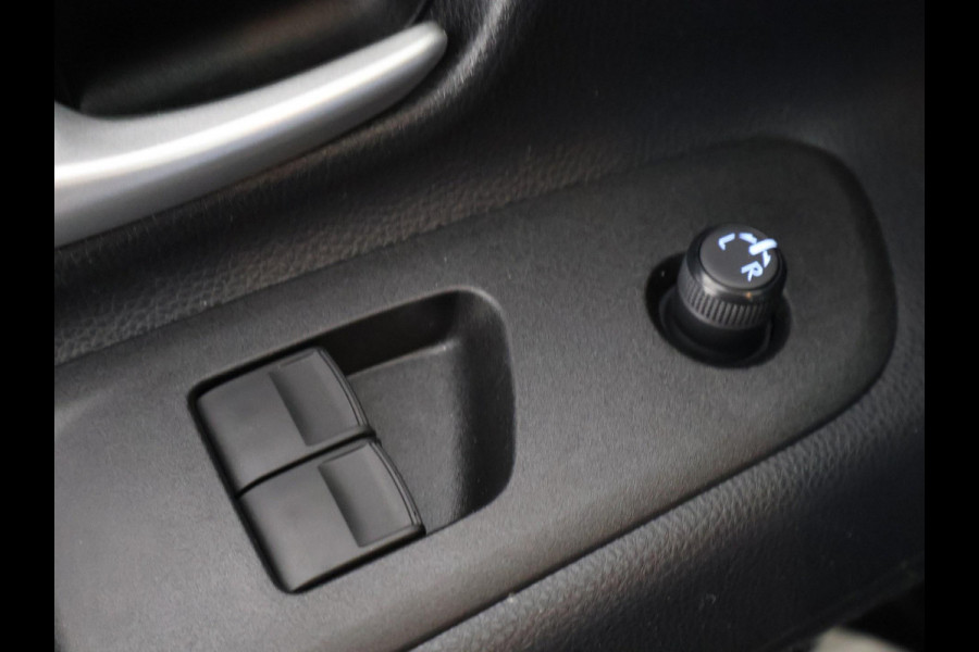 Toyota Aygo X 1.0 VVT-i S-CVT Pulse | Stoelverwarming | Adaptief Cruise Control | Achteruitrij Camera |