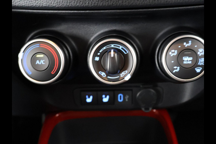Toyota Aygo X 1.0 VVT-i S-CVT Pulse | Stoelverwarming | Adaptief Cruise Control | Achteruitrij Camera |