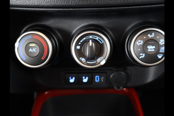 Toyota Aygo X 1.0 VVT-i S-CVT Pulse | Stoelverwarming | Adaptief Cruise Control | Achteruitrij Camera |