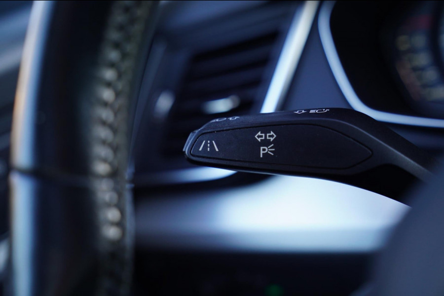 Audi Q5 3.0 TFSI SQ5 Quattro ProLine Plus | Panorama | LED | Sportsound | Climatronic | Stoelverwarming | Adaptieve cruise Control