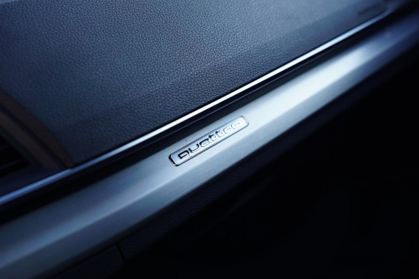Audi Q5 3.0 TFSI SQ5 Quattro ProLine Plus | Panorama | LED | Sportsound | Climatronic | Stoelverwarming | Adaptieve cruise Control