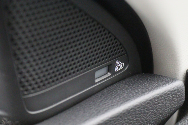 MG EHS 1.5 TGDI Comfort Leer, ACC, Camera, Apple Carplay, Keyless, PDC, 18"