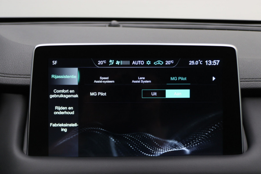 MG EHS 1.5 TGDI Comfort Leer, ACC, Camera, Apple Carplay, Keyless, PDC, 18"