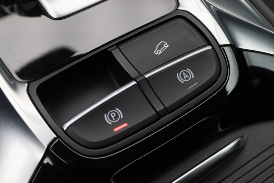 MG EHS 1.5 TGDI Comfort Leer, ACC, Camera, Apple Carplay, Keyless, PDC, 18"