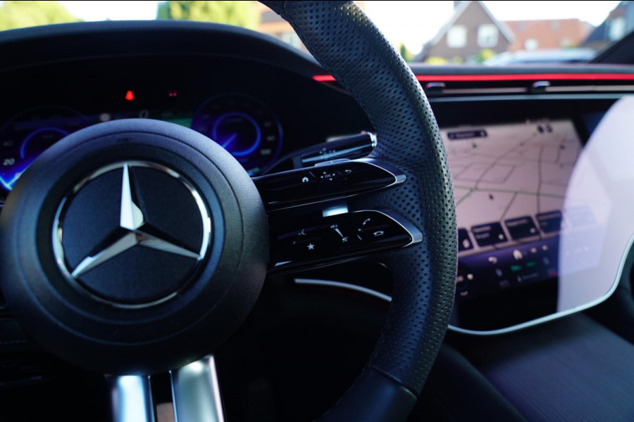 Mercedes-Benz EQE SUV 500 4Matic AMG Line 91 kWh | Panorama | Trekhaak | Dual View | 360 cam | Adaptieve Cruise | HuD | LED | NAP