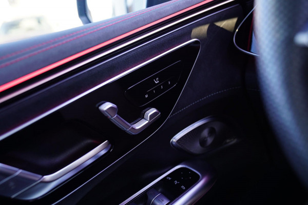 Mercedes-Benz EQE SUV 500 4Matic AMG Line 91 kWh | Panorama | Trekhaak | Dual View | 360 cam | Adaptieve Cruise | HuD | LED | NAP
