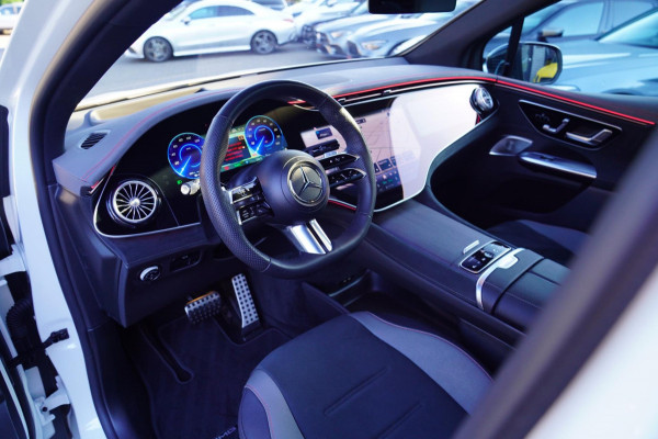Mercedes-Benz EQE SUV 500 4Matic AMG Line 91 kWh | Panorama | Trekhaak | Dual View | 360 cam | Adaptieve Cruise | HuD | LED | NAP