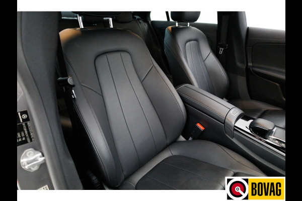 Mercedes-Benz CLA-Klasse 200 COUPE Business 164 PK | Leer | Apple carplay, Android auto | Camera | Led | Zwarte hemel | Climate control, PDC V+A