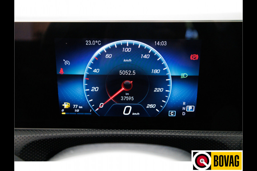 Mercedes-Benz CLA-Klasse 200 COUPE Business 164 PK | Leer | Apple carplay, Android auto | Camera | Led | Zwarte hemel | Climate control, PDC V+A