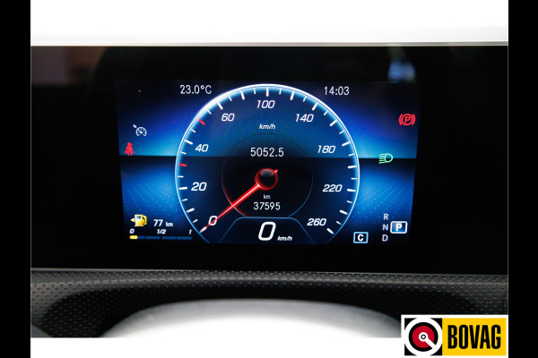 Mercedes-Benz CLA-Klasse 200 COUPE Business 164 PK | Leer | Apple carplay, Android auto | Camera | Led | Zwarte hemel | Climate control, PDC V+A