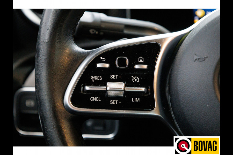 Mercedes-Benz CLA-Klasse 200 COUPE Business 164 PK | Leer | Apple carplay, Android auto | Camera | Led | Zwarte hemel | Climate control, PDC V+A