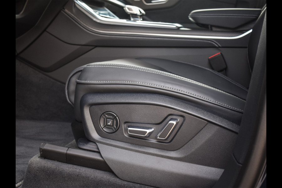 Audi Q8 60 TFSI e QUATTRO PRO LINE S COMPETITION | PANORAMADAK | CARBON |BANG & OLUFSEN ADVANCED | S-SEATS | CARBON INLEG | 360 CAMERA |