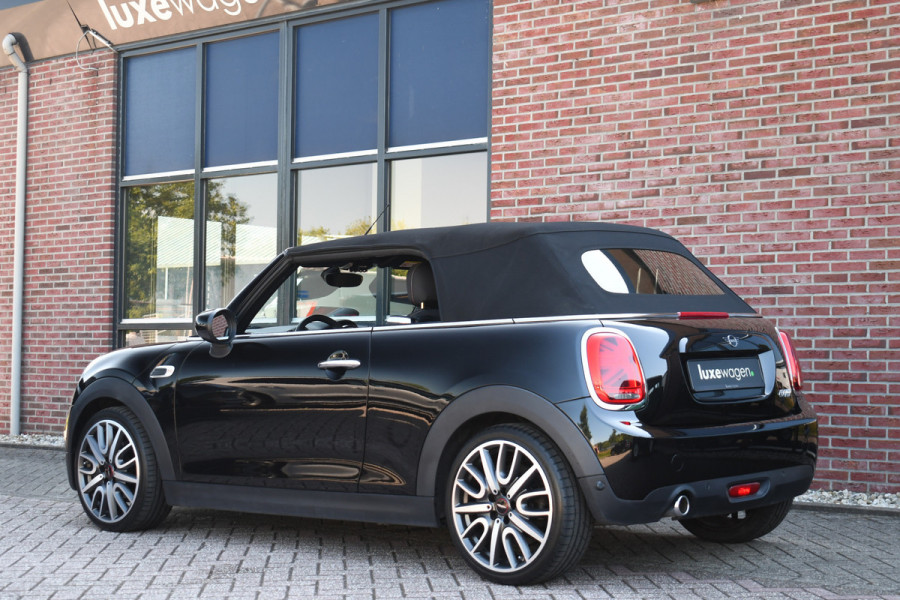 MINI Cabrio 1.5 136pk Cooper 18inch-JCW LED DAB