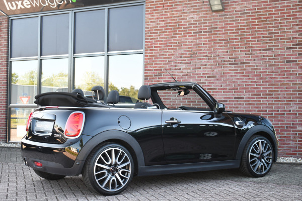 MINI Cabrio 1.5 136pk Cooper 18inch-JCW LED DAB