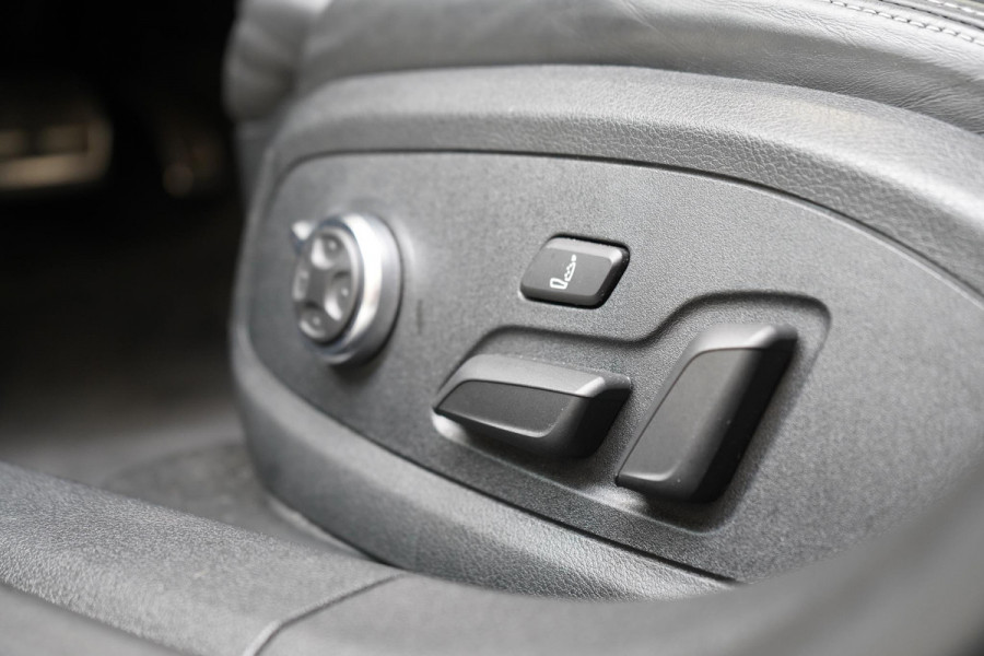 Audi S5 Sportback 3.0 TFSI 354pk quattro | Panoramadak | B&O | Massagestoelen | Leder | Adaptive |