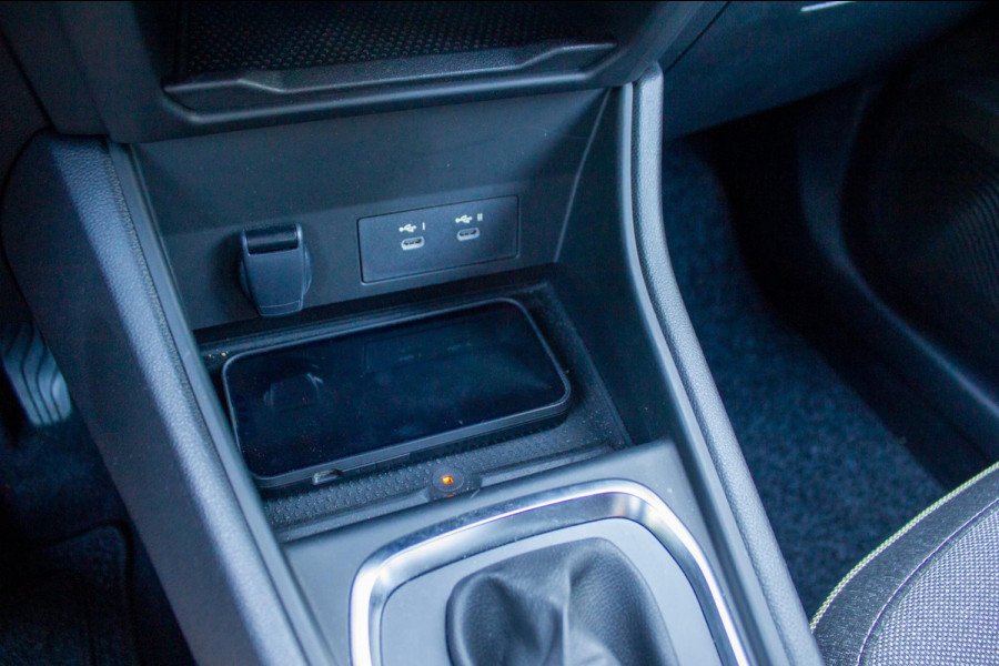 Renault Captur 1.3 mild hybrid 160 esprit Alpine|Prijs incl. 12 mnd garantie| LMV Carplay Camera DAB PDC Bluetooth Keyless entry