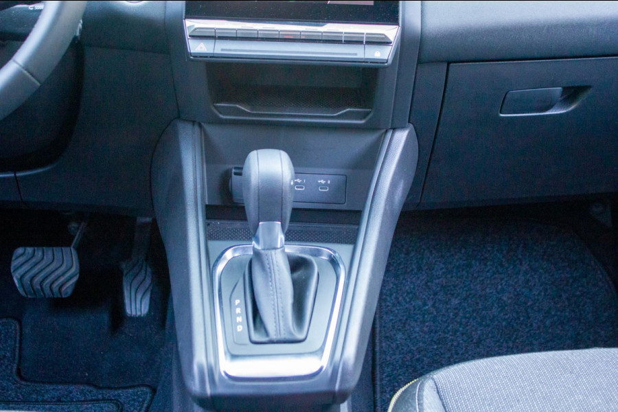 Renault Captur 1.3 mild hybrid 160 esprit Alpine|Prijs incl. 12 mnd garantie| LMV Carplay Camera DAB PDC Bluetooth Keyless entry