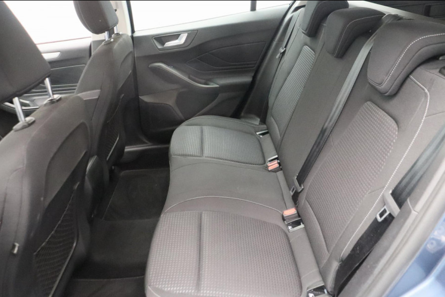 Ford FOCUS Wagon 1.0 EcoBoost Trend Edition Business Winterpack Apple Car Play Android auto Cruise Control Navigatie