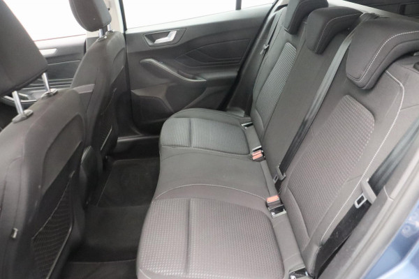 Ford FOCUS Wagon 1.0 EcoBoost Trend Edition Business Winterpack Apple Car Play Android auto Cruise Control Navigatie