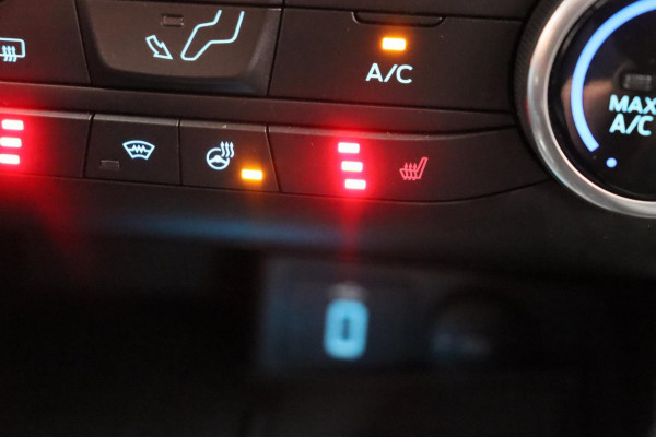 Ford FOCUS Wagon 1.0 EcoBoost Trend Edition Business Winterpack Apple Car Play Android auto Cruise Control Navigatie