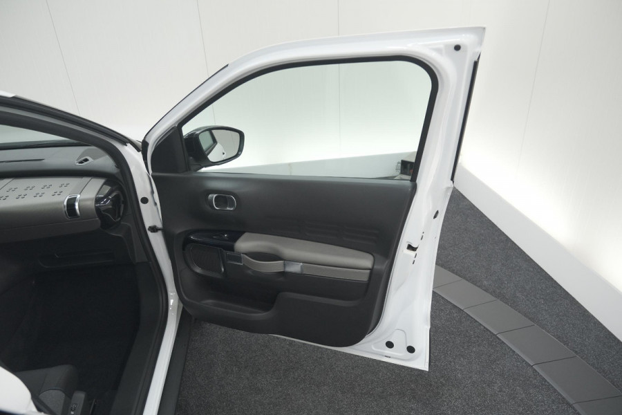 Citroën C4 Cactus PureTech 110 Shine | Camera | Panoramadak | Apple Carplay | Climate Control