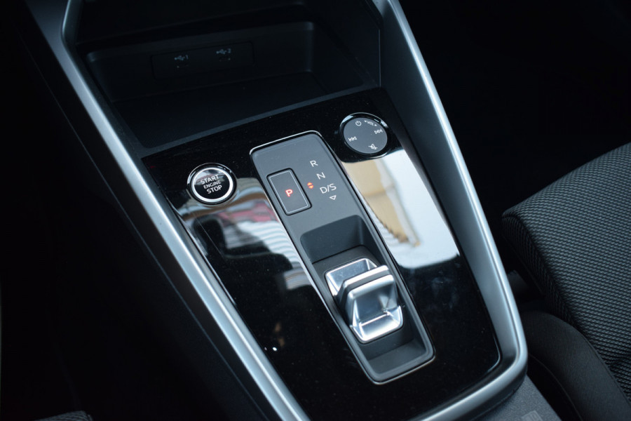 Audi A3 Limousine 30 TFSI Advanced edition | Automaat | Apple CarPlay | Virtual | ACC