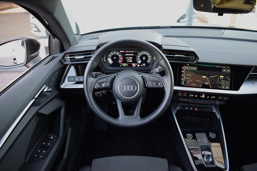 Audi A3 Limousine 30 TFSI Advanced edition | Automaat | Apple CarPlay | Virtual | ACC