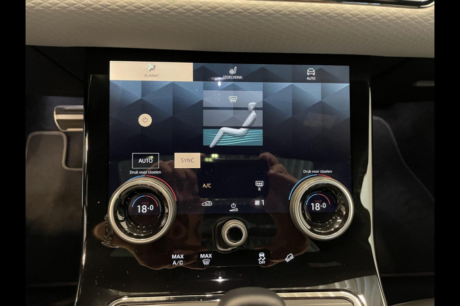 Land Rover Range Rover Evoque 1.5 P300e AWD R-Dynamic S Panoramadak Navigatie Apple Carplay/Android Auto Adaptive Cruise Control Camera Parkeersensoren Stoelverwarming Elektrisch verstelbare stoelen Elektrische achterklep High Beam Assist Climate Control